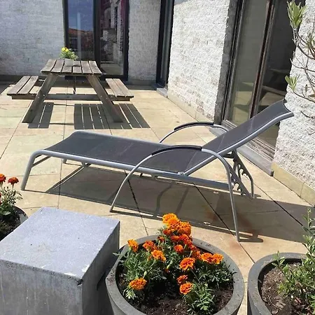 Ruim Duplexappartement Met Groot Terras Ostend